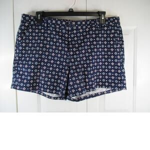 Classic Liz Claibourne blue paisley shorts